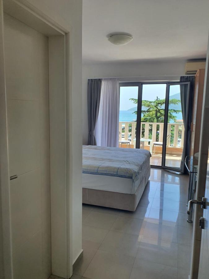 Montesun Residence Herceg Novi Exterior photo